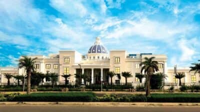 dlf hydre park